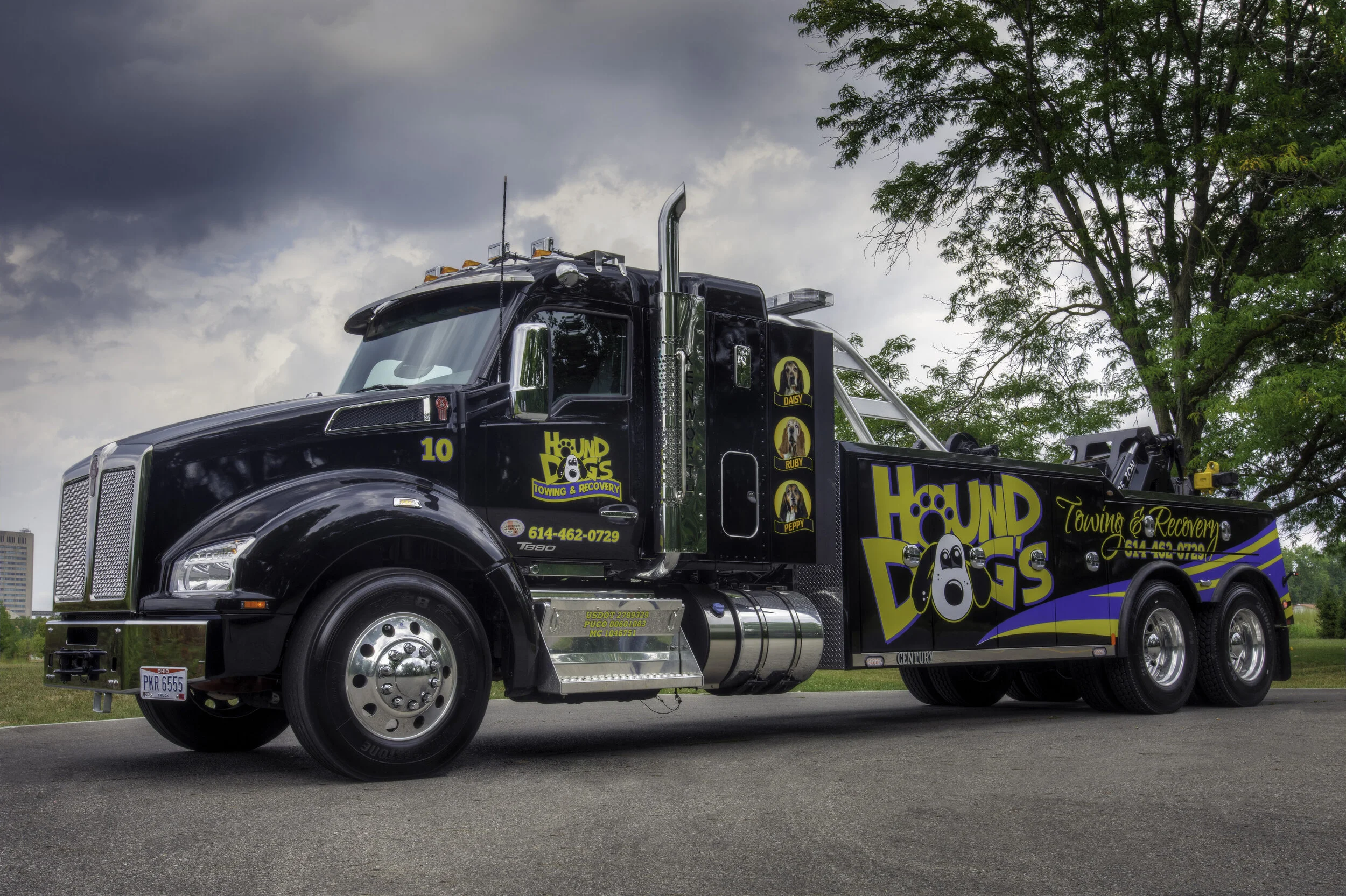 Heavy Duty Tow Truck