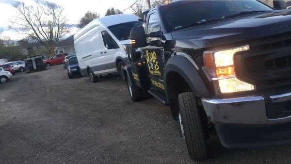 Truck8WithTransitConnect